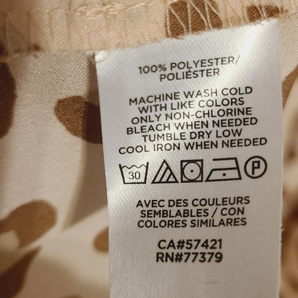 Ann Taylor Factory | Women's Leopard Print Button-Down Blouse (Size Large) - Picture 4 of 13